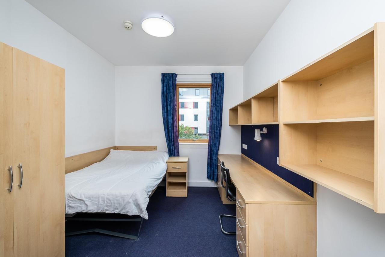 En Suite Rooms, Gillingham - Sk Exterior photo