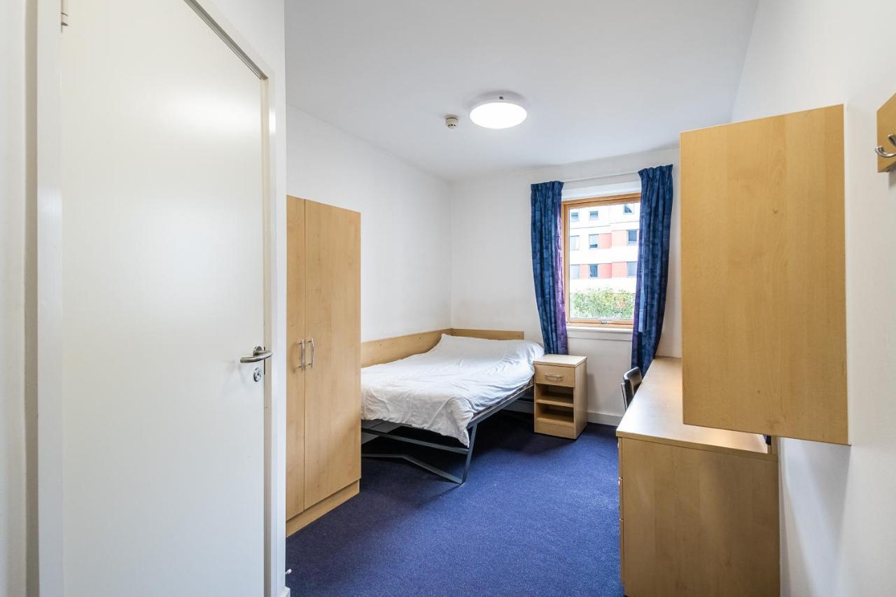 En Suite Rooms, Gillingham - Sk Exterior photo