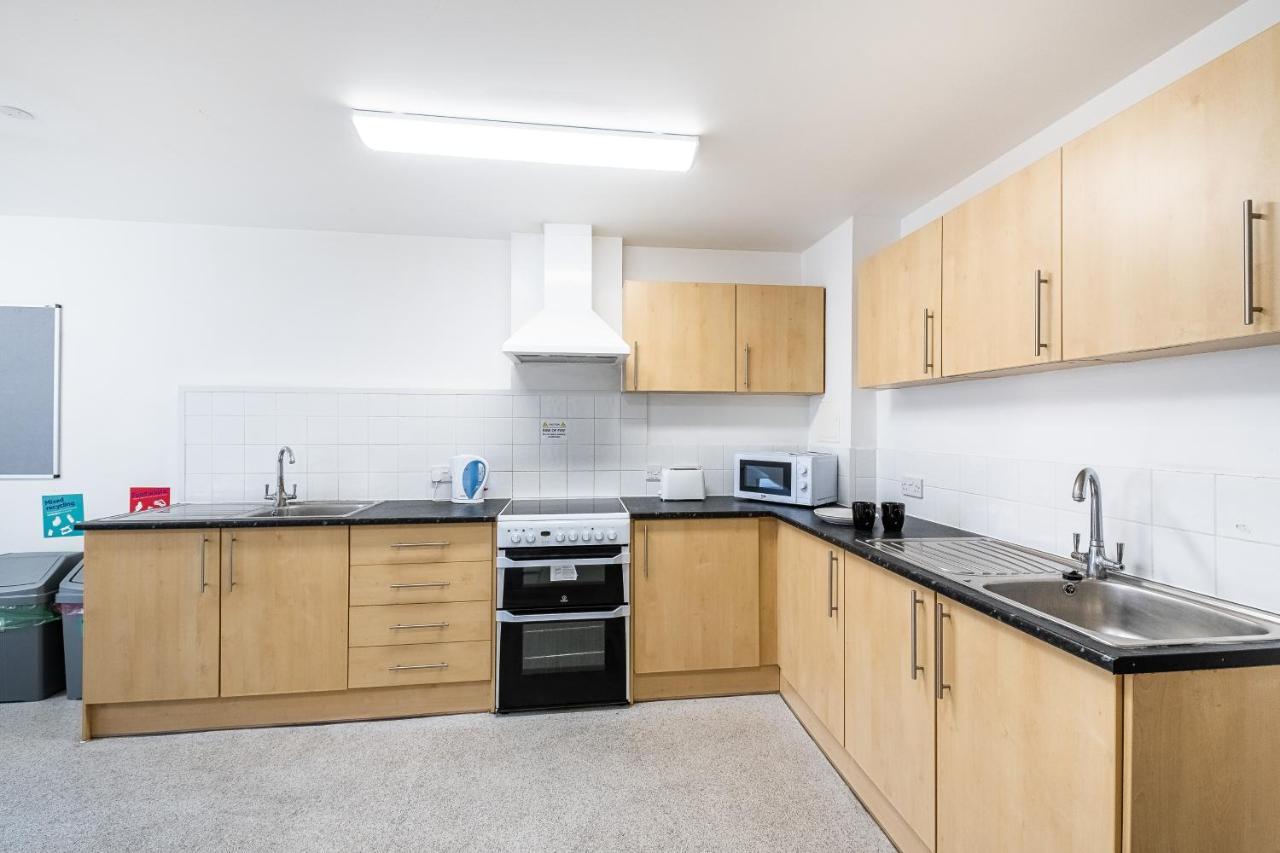 En Suite Rooms, Gillingham - Sk Exterior photo